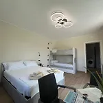 Casa Elisa Konukevi Torri Del Benaco